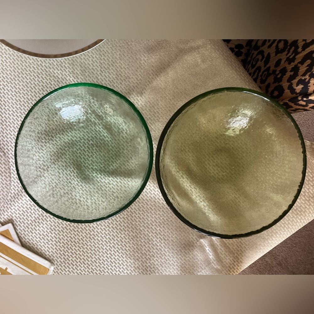 ♥️🤍💙2 Artisan Designer Fire and Light Glass Bowls Set